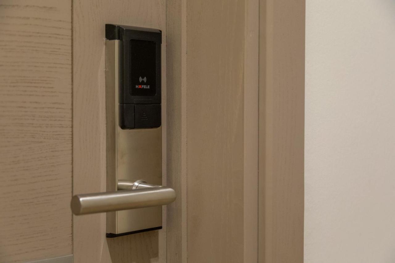 Hotel Iris Ташкент Екстериор снимка